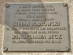 Tablica Stefana Jodłowskiego i Władysławy Beck.